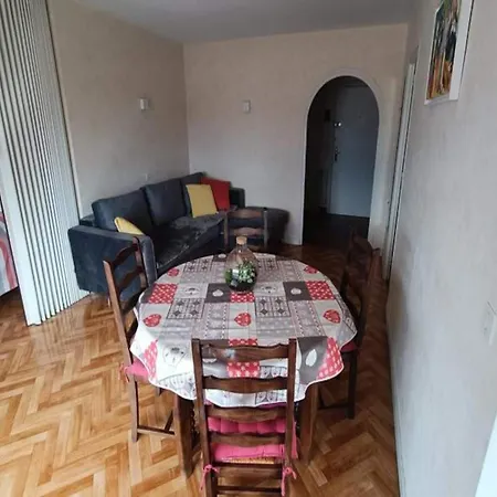 Studio For 3 People *