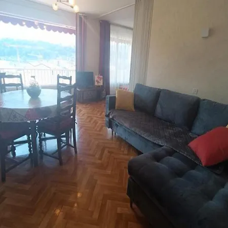 Studio For 3 People Lägenhet *